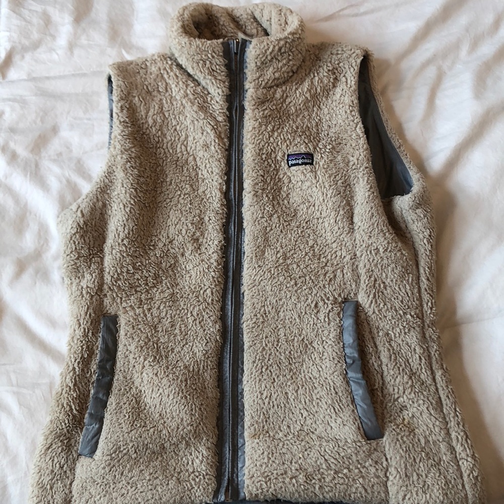 Patagonia teddy bear vest